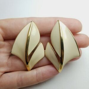Vintage Trifari Cream and Gold Tone Clip On Earrings Retro 80s 90s Style, Signed